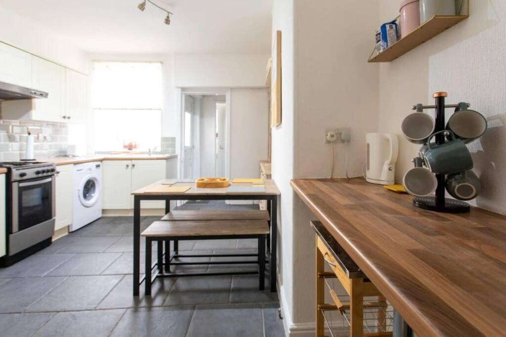 Cosy Home In City Centre Lincoln Bagian luar foto